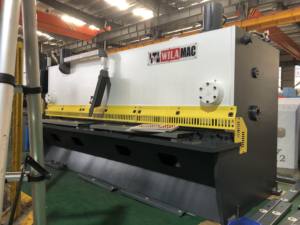 Máy cắt tôn thủy lực QC11K 8x2500mm, máy cắt tôn kiểu guillotine - Product Image 5