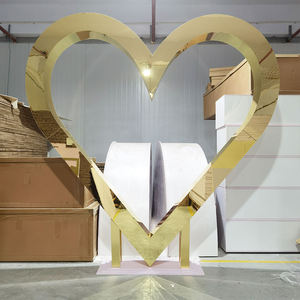 New Type <b>Backdrop</b> Heart Shape Wedding Gold Acrylic Flower Arch <b>Stand</b> Background for Wedding Stage Decoration - Product Image 3