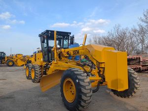 Motoniveladora SEM922 Usada de 220HP, Equipo Confiable para Construcción de Carreteras, Nivelación de Terrenos y Preparación de Sitios - Product Image 2