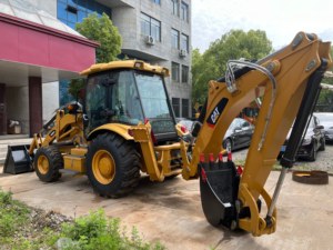 รถตักล้อยางแบคโฮ Cat 420f ราคาดีที่สุด รถตักล้อยางแบคโฮ Cat 420f2 รถตักล้อยางแบคโฮ Cat 416 420 428 4x4  ชั่วโมงการทำงานต่ำ - Product Image 5