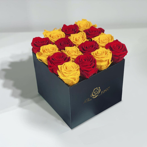 Hfloral San Valentín Madre Navidad Cumpleaños Aniversario Regalo Color dorado Eternal Rose Red Square Rosas preservadas Flores en caja - Product Image 4