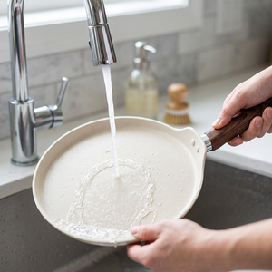 Grande poêle à crêpes et chapatis en aluminium antiadhésive 26 cm, fond à <span class=keywords><strong>induction</strong></span>, écologique, sans PFOA, pour roti et dosa - Product Image 3