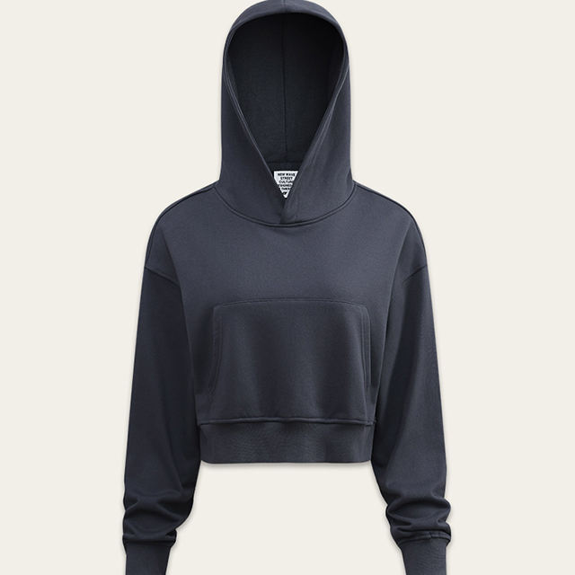 สีเทาเข้ม