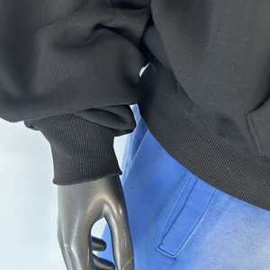 Sweat à capuche noir teint uni à motif DIY tricoté de qualité supérieure pour Streetwear - Product Image 3