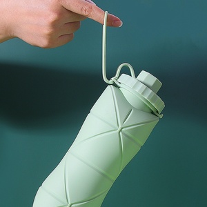 Botella de Agua de Silicona Libre de BPA, Botella de Agua Plegable de Silicona de Grado Alimenticio con Logotipo Personalizado - Product Image 1