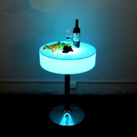 Meubles d'éclairage à LED modernes Hotsale Ensemble table à thé et chaises lumineuses pour bar et parc Design élégant en plastique