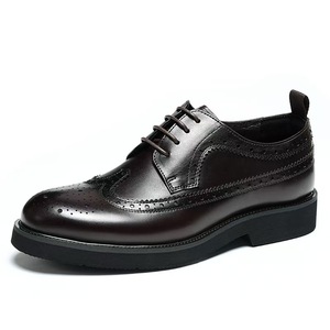 Chaussures habillées pour hommes, neuves, en cuir véritable, à bout rond et semelle épaisse, idéales pour les mariages - Product Image 5
