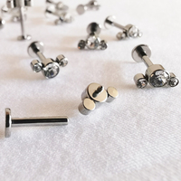 [SO-001] Bijoux de piercing corporel en titane G23 de haute qualité, vente chaude, clous labret à filetage interne, cluster, prix de gros