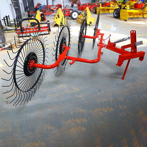 Râteau à herbe à roues à doigts pour l'égrenage et le répartitionnement de la foin et de l'herbe, Sun, à vendre - Product Image 4