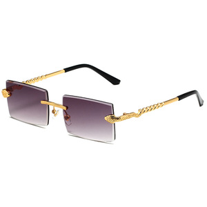 2024 nouvelles <span class=keywords><strong>lunettes</strong></span> <span class=keywords><strong>de</strong></span> <span class=keywords><strong>soleil</strong></span> garnies <span class=keywords><strong>de</strong></span> métal en forme <span class=keywords><strong>de</strong></span> serpent, <span class=keywords><strong>lunettes</strong></span> <span class=keywords><strong>de</strong></span> <span class=keywords><strong>soleil</strong></span> à la mode pour hommes et femmes garnies <span class=keywords><strong>de</strong></span> carrés européens et américains - Product Image 1