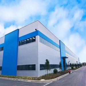 Bâtiments préfabriqués en acier pour hôtel d'appartements, entrepôt, garage, grange avec panneaux sandwich, design moderne, garantie de plus de 5 ans - Product Image 4