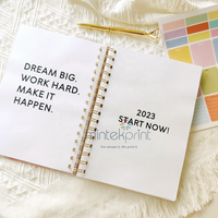 Planificateur 2023, carnet d'objectifs, fixer un Budget, des habitudes d'entraînement, moniteur d'humeur, calendrier annuel, mensuel, hebdomadaire, quotidien, carnet de notes, Journal