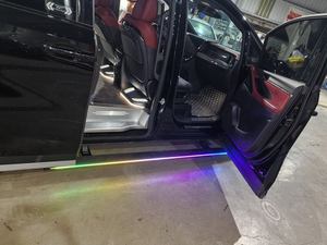 บันไดข้างรถยนต์ WJ พร้อมไฟ LED รุ่นปี 2025 ป้องกันการลื่นไถล สำหรับ GAC Trumpchi M8 Master - Product Image 3