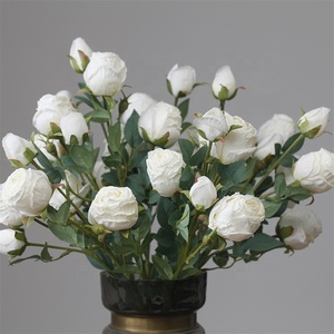 Décoration de mariage : Rose artificielle vintage à 5 têtes, en soie, avec bords brûlés, pour la décoration intérieure - Product Image 5