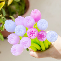 Grande idée de stylo gel d'écriture 3d en forme de fleur stylo à bille neutre en silicone tulipes de couleur claire