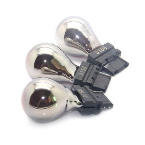 Bombillas LED 3157 3057 3156 Plateadas Stealth Chrome Ámbar para Direccionales, Luces de Reversa, Luces Traseras y Luces de Matrícula - Product Image 3
