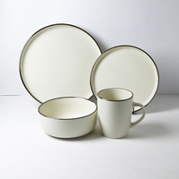 Ensemble de vaisselle en céramique blanc crème de 16 pièces avec bordure noire fine, ensemble de bols et de tasses ronds, vaisselle en porcelaine pour la maison et la cuisine