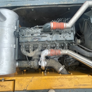 Used HYUNDAI R300LC-9S 30 Ton Hydraulic Crawler <b>Excavator</b> with Cummins Engine Motor & Pump for Mining Construction - Product Image 6