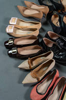 S08 Vente en gros de chaussures à talons hauts de créateurs d'occasion pour femmes, lots de chaussures pour mariage et fête, chaussures usagées pour femmes