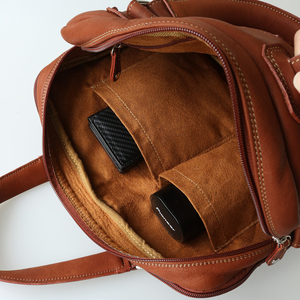 Bolso Bandolera de Hombre de Piel Genuina de Becerro con Cremallera, Estilo Moderno, de Doble Uso, para Llevar en la Mano o al Hombro - Product Image 6