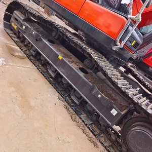 รถขุด DOOSAN DX340 มือสอง 34 ตัน เครื่องยนต์คัมมินส์ ปั๊มไฮดรอลิกคาวาซากิ มอเตอร์ วาล์ว KYB ชั่วโมงการใช้งานต่ำ สภาพ 90% ใหม่ ราคาแข่งขัน ปี 2023 - Product Image 2