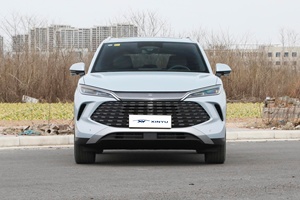 BYD Song L DM-i SUV Ibrido Usato con Batteria Blade, Lunga Autonomia, Guida a Sinistra, Veicolo a Nuova Energia di Seconda Mano Disponibile - Product Image 2