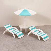Mini parasol de plage en plastique pour maison de jeu, accessoires de jouet - Ornement de simulation de micro-paysage rayé aux couleurs vives pour poupée