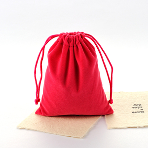 GLAMPKG Custom Suede Soft Velvet Drawstring Jewelry Organizer Unique Design Small Jewellery Pouch Box with Logo Packaging - Product Image 2