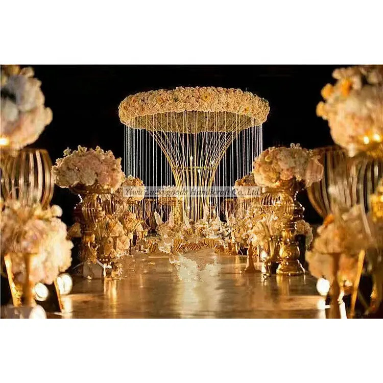 LDJ561 Immenses supports de mariage en métal doré avec fleurs pour décoration de scène
