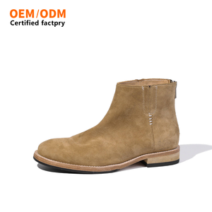 Bottes Chelsea <span class=keywords><strong>Homme</strong></span> Style Britannique Peintes à la Main en <span class=keywords><strong>Cuir</strong></span> Véritable Daim Nubuck Rétro à Fermeture Éclair Respirantes Vente en Gros OEM ODM - Product Image 1