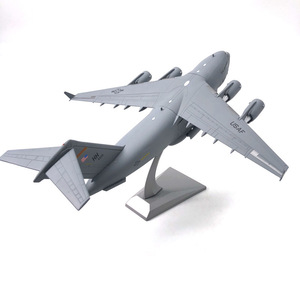 Modèle réduit d'<span class=keywords><strong>avion</strong></span> de <span class=keywords><strong>transport</strong></span> <span class=keywords><strong>militaire</strong></span> C-17 Globemaster III à l'échelle 1/200, <span class=keywords><strong>avion</strong></span> cargo de l'US Air Force pour collection - Product Image 1