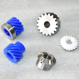 Engranajes Helicoidales de Nylon, Módulo 0.15, Nivel de Precisión 1, Personalizados para Plantas de Fabricación - Product Image 1