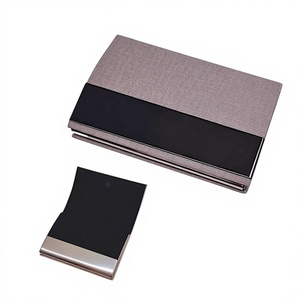 Tarjetero Ejecutivo de Lujo Olivia Personalizado al por Mayor, de Cuero y Aluminio, para Hombre y Mujer, Bajo Costo, MOQ 50 Piezas - Product Image 1