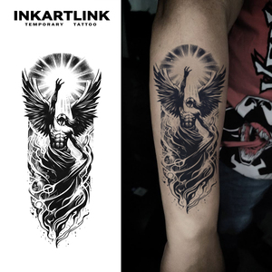 Adesivo Tatuaggio INKARTLINK Angelo con Ali Cadute, Statua Radiosa, Luce Divina, Redenzione Estetica, Erbe, 15 Giorni, Confezione Bulk - Product Image 1