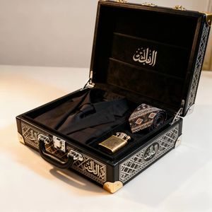 Ensemble de cadeaux d'affaires promotionnels boîte en cuir carrée fermeture à boucle de conception imprimée du Moyen-Orient pour briquet <span class=keywords><strong>Zippo</strong></span> vêtements pour hommes - Product Image 2