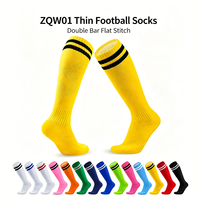 Chaussettes de sport personnalisées professionnelles pour le football, couleur unie, respirantes, hauteur genou, pour la course et l'entraînement, pour hommes et femmes