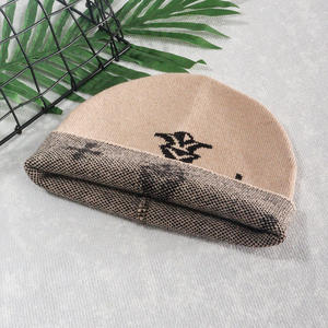 Benutzer definiertes Logo Unisex gestrickt bedruckte Winter mütze Druck Dick Jacquard gestrickt individuell bedruckte Mütze Hochwertige Hüte - Product Image 5