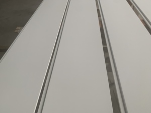 Usage multiple Bon marché Blanc apprêté MDF Mur <span class=keywords><strong>Z</strong></span> Forme Nickle Gap Wall Panel Shiplap - Product Image 3
