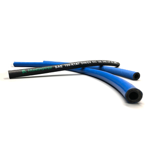 Tuyau hydraulique tressé en fil d'acier pour nettoyage aéroportuaire, tuyau de lavage haute pression 50 pieds <span class=keywords><strong>6000</strong></span> psi pour camion de lavage de véhicules au sol sur piste - Product Image 2