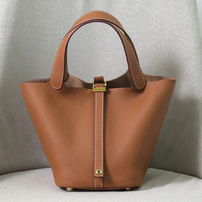 Wholesale Fashion Luxury Ladies Clutch Bag For Female 2023 Trending Bucket Bag vegan Genuine Leather Women's Handbag