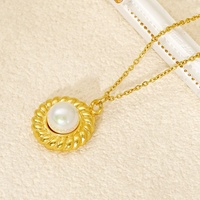 Collier pendentif rond en acier inoxydable avec perle électroplaquée, chaîne en bambou, bijoux tendance de luxe léger pour femmes, style Instagram