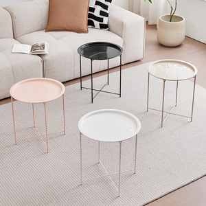 Petites tables d'appoint multifonctionnelles <span class=keywords><strong>Table</strong></span> basse Chambres à coucher Salon <span class=keywords><strong>Table</strong></span> de canapé moderne en plastique et en fer pliée - Product Image 1