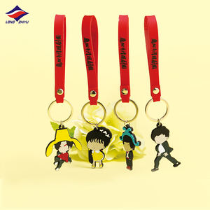 Longzhiyu-Llavero <span class=keywords><strong>de</strong></span> PVC 2D <span class=keywords><strong>de</strong></span> 15 años para la <span class=keywords><strong>familia</strong></span>, bonito llavero <span class=keywords><strong>de</strong></span> silicona con personaje personalizado, bolso para decoraciones - Product Image 2
