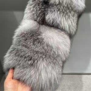 Manteau en fourrure de renard naturel de conception chinoise, taille personnalisée, véritable fourrure de renard argenté avec grand col - Product Image 5