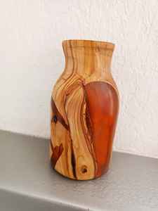 Eleva la Decoración de tu Hogar y Jardín con Macetas de Resina Artesanal, Ideales para Suculentas, Hierbas y Flores - Product Image 2