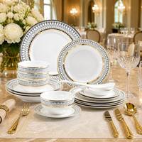 Assiette et Bol de Luxe Nordique Haut de Gamme en Porcelaine à Bord Doré, Style Léger, pour Petit-Déjeuner, Steak, Plats Occidentaux, Compatible Micro-ondes, Incrustation Dorée
