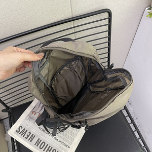 Sac à dos d'extérieur Play-King 18 pouces avec bretelles réglables pour la randonnée et le trekking, unisexe - Product Image 2