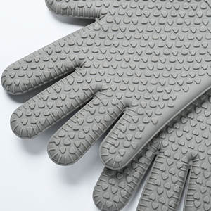 Gants de four en silicone résistants à la chaleur, antidérapants, pour micro-ondes et cuisson, à cinq doigts, motif cœur gris, compatibles lave-vaisselle - Product Image 1