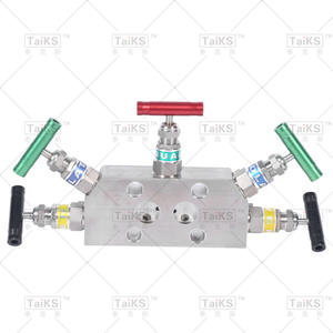 Instrumento de Medición de Presión con Transmisor de Acero Inoxidable de Cinco Válvulas, Tipo Brida Coplanar, con Fijación Roscada Interna - Product Image 5