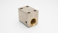 Usinage CNC sur mesure : blocs en laiton, blocs de vannes hydrauliques et collecteurs en acier inoxydable 316L, certifiés DNV ATEX pour pompes agricoles et chimiques